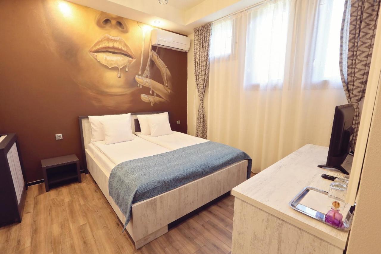 Dezire Guesthouse Május 1. üdülő Kültér fotó