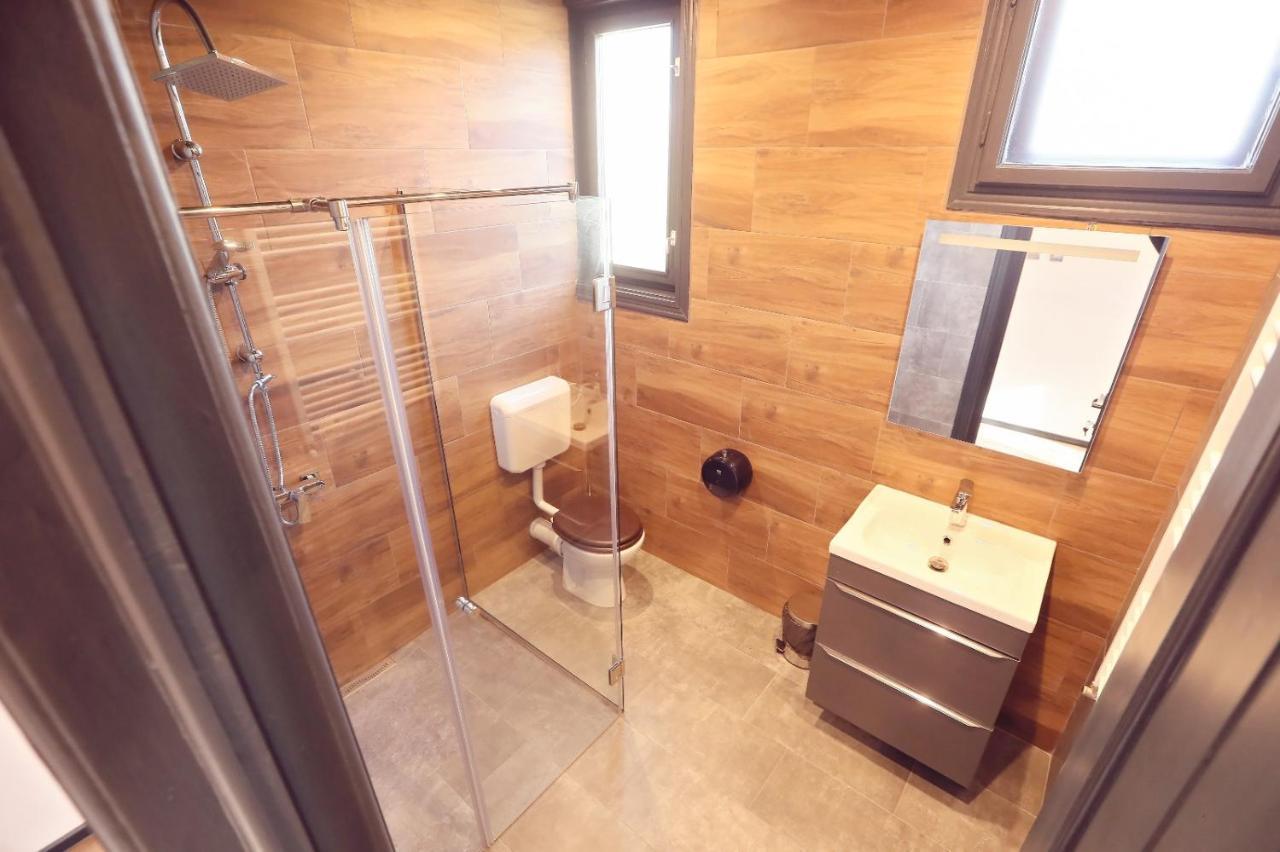 Dezire Guesthouse Május 1. üdülő Kültér fotó