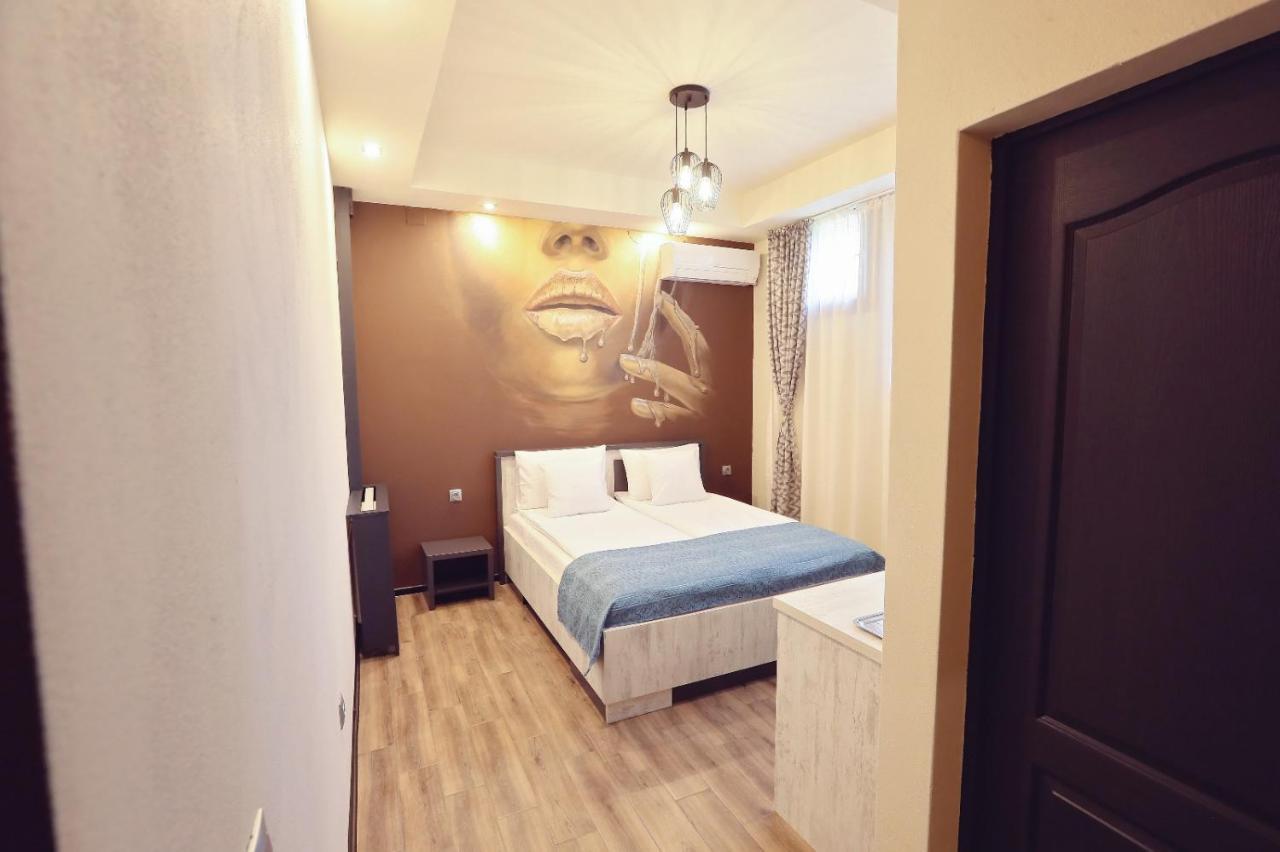 Dezire Guesthouse Május 1. üdülő Kültér fotó